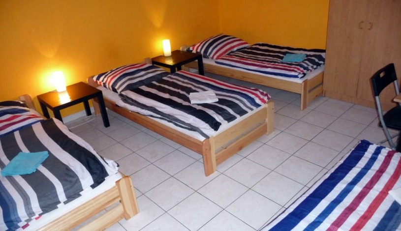 Hostel Seven Praha - jednolůžkový, čtyřlůžkový, trojlůžkový