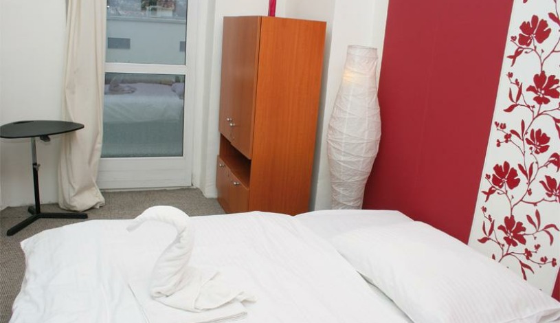 Pension PETIT Bratislava - Dvojlôžková s manželskou posteľou