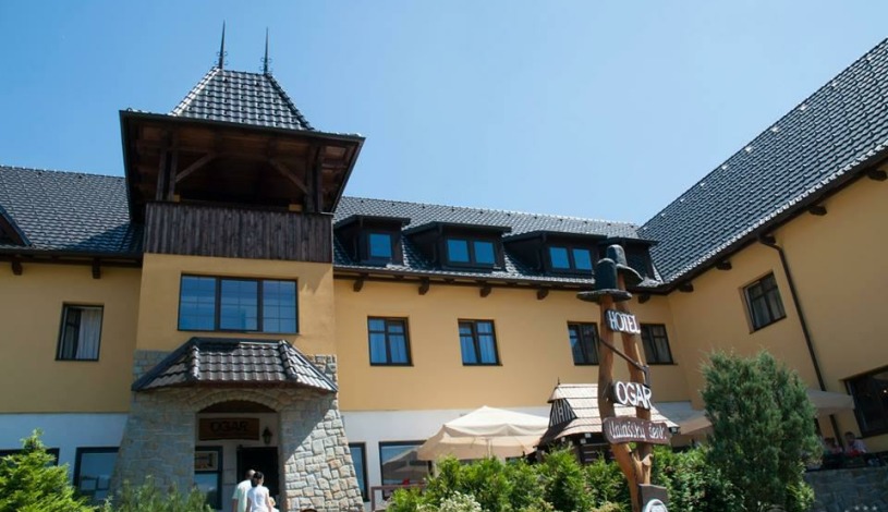 Valašský hotel a Pivní lázně OGAR Pozlovice
