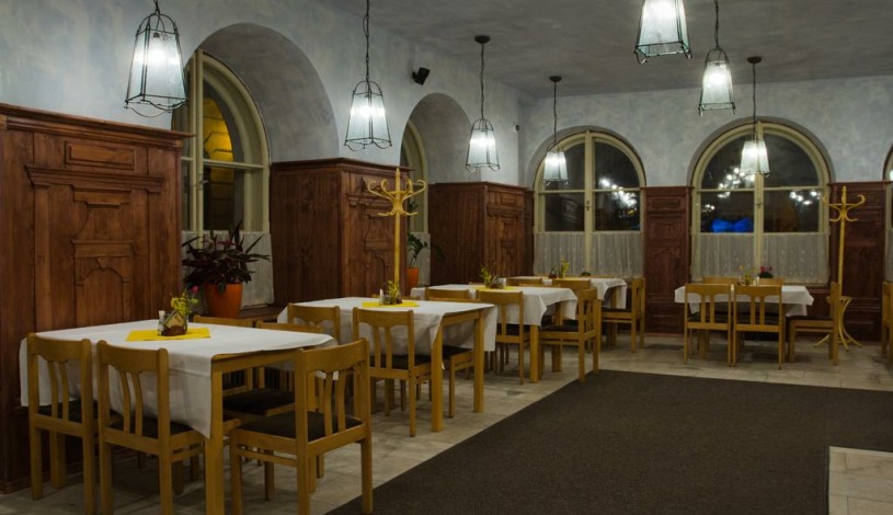 Hotel Bílý Koníček Třeboň