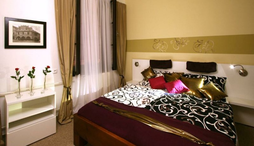 Hotel Bílý Koníček Třeboň