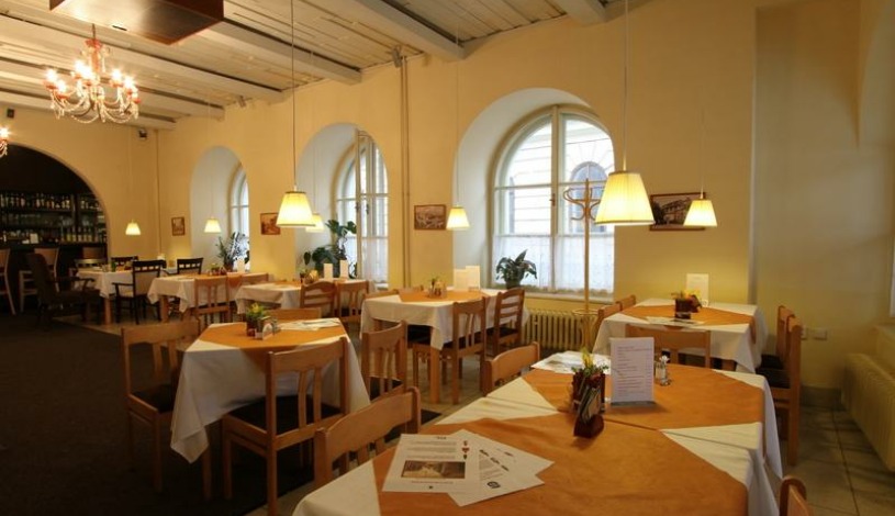 Hotel Bílý Koníček Třeboň