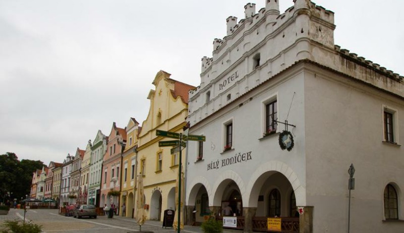 Hotel Bílý Koníček Třeboň