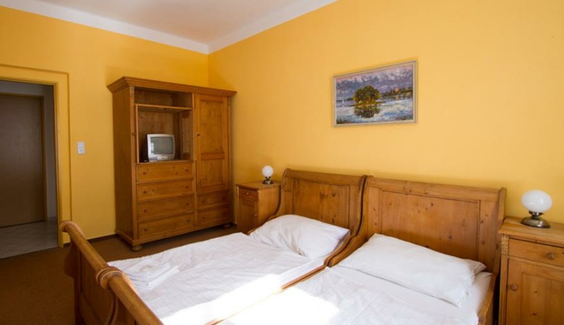 Hotel Bílý Koníček Třeboň - Dvoulůžkový executive