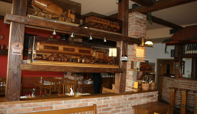 Hotel Bouček Mochov