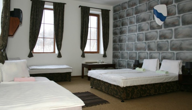 Hotel Camelot Tisá - Třílůžkový pokoj, Čtyřlůžkový pokoj, Třílůžkový pokoj DE LUXE