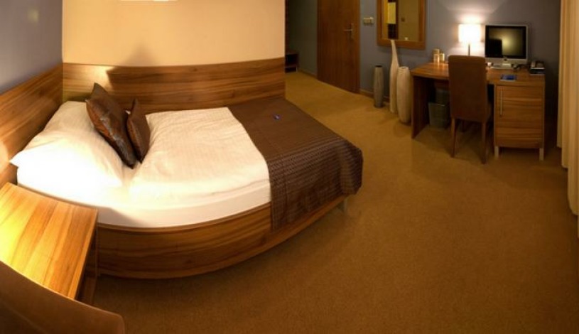 Hotel Comfort Nitra - Jednolôžková izba, Trojlôžková izba