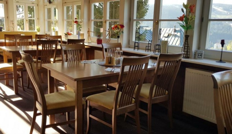 Hotel Děvín Pec pod Sněžkou