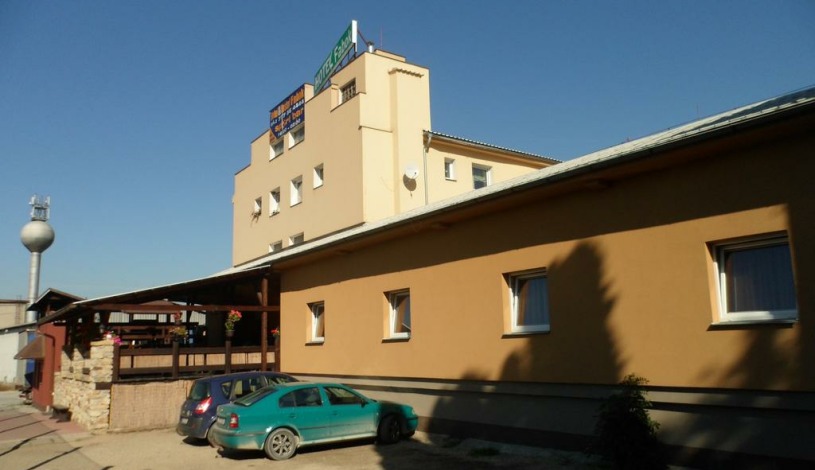 Hotel Fabok Mochov