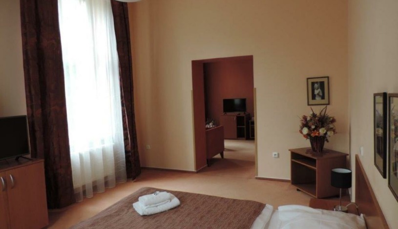 Hotel Hron Náchod - Pětilůžkový