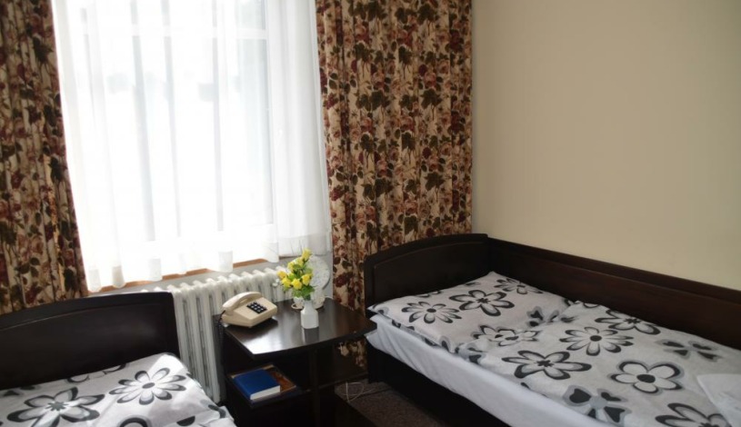 HOTEL LABUŤ Vrchlabí - Dvoulůžkový typu STANDARD