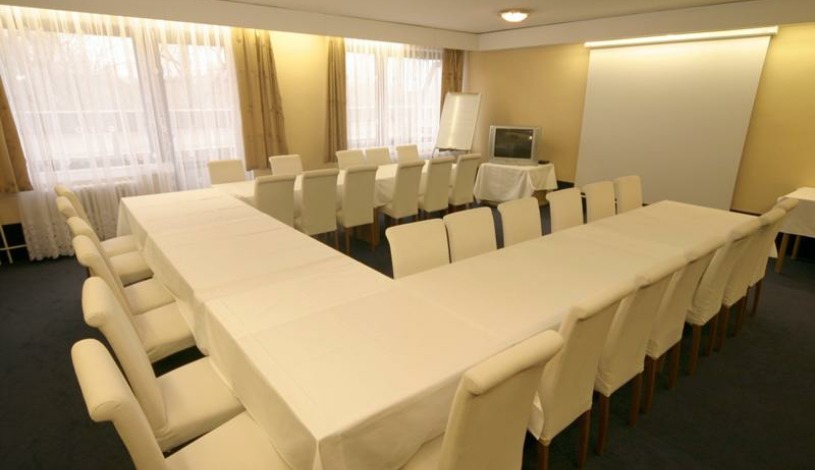 Hotel Máj Piešťany