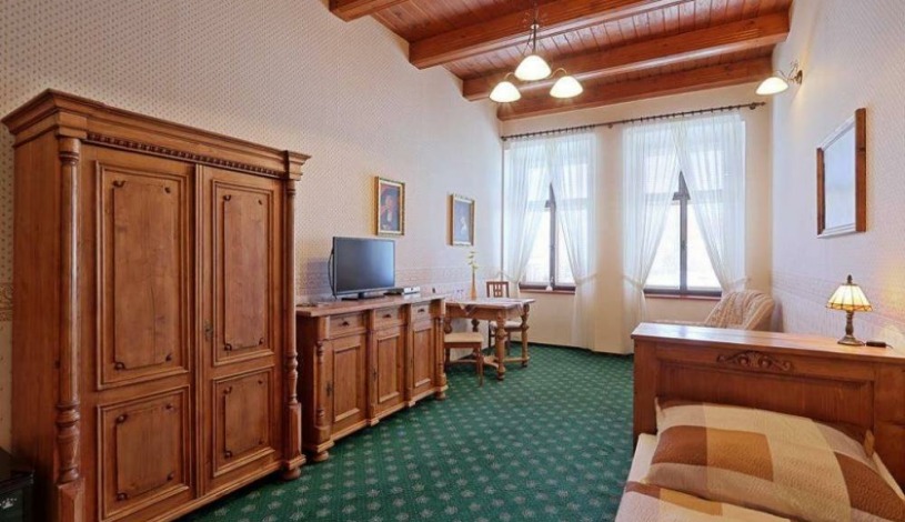 Hotel Maxim Frýdek-Místek - Dvoulůžkový - oddělené postele