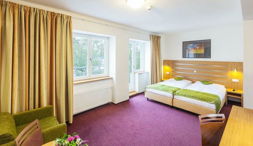 HOTEL PORT Doksy - Dvoulůžkový s přistýlkou