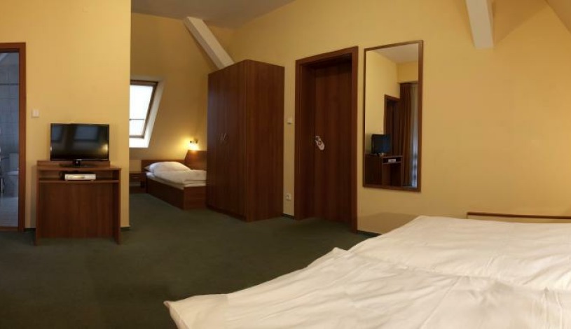 Hotel  RANGO Plzeň - Třílůžkový pokoj