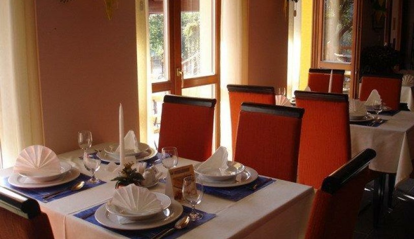 Hotel Rohozná *** Březno