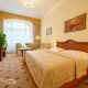 Dvoulůžkový pokoj Exclusive s výhledem na město - Hotel Romance Puškin Karlovy Vary
