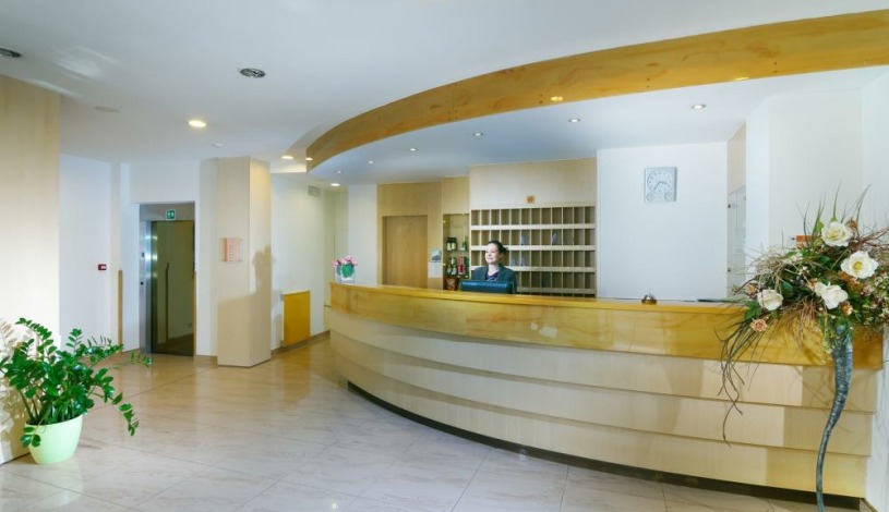 HOTEL RŮŽE Karlovy Vary