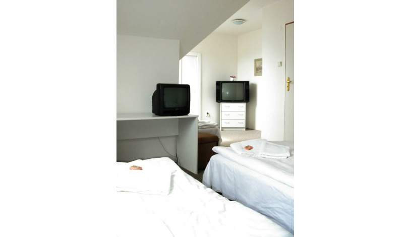 Hotel Senátor (pobočka Děčín) - Třílůžkový pokoj