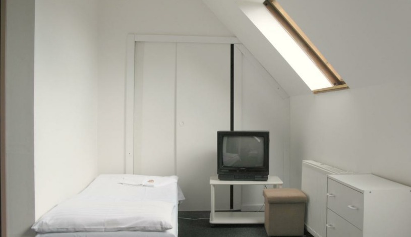 Hotel Senátor (pobočka Děčín) - Čtyřlůžkový pokoj