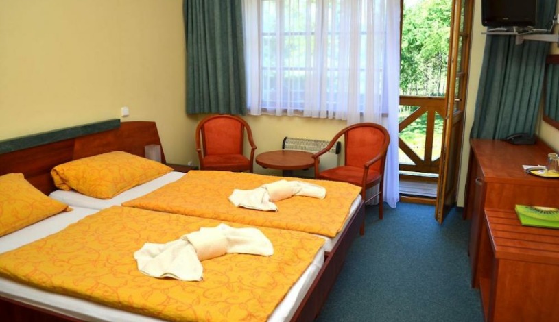 Hotelový RESORT STEIN Cheb - Dvoulůžkový pokoj
