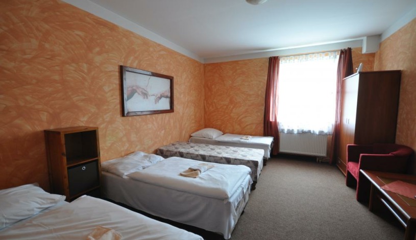 Hotel Taurus Ostrava - Čtyřlůžkový pokoj