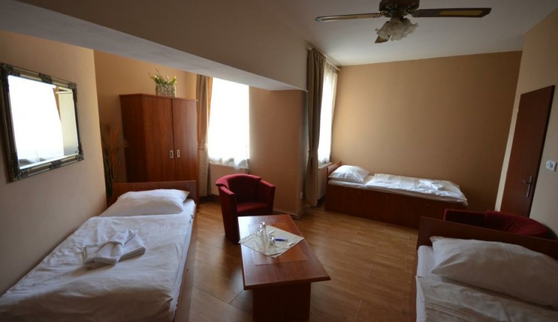 Hotel Taurus Ostrava - Pětilůžkový pokoj