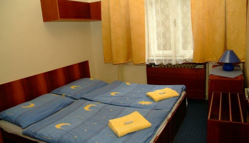 HOTEL TEREZKA Břeclav - Dvoulůžkový, Třílůžkový