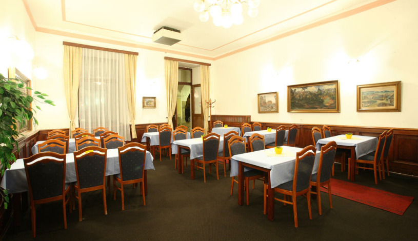 Hotel Černý Orel Telč