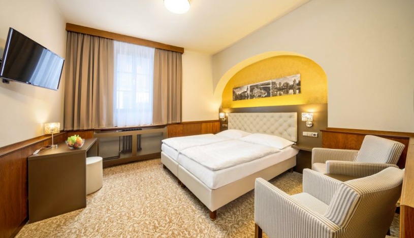 Hotel Zlatá hvězda Třeboň