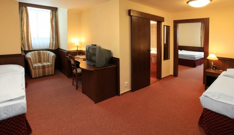 Hotel Zlatá hvězda Třeboň - Apartmá 2-4 osoby