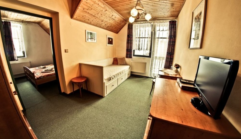 Hotýlek u hraběte Harracha *** SPA & RELAX Harrachov - Dvou až Třílůžkový Komfort Suite s přistýlkou