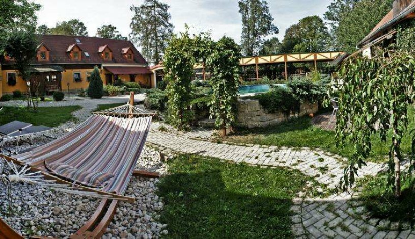 Hrázděný statek Mýtinka Cheb