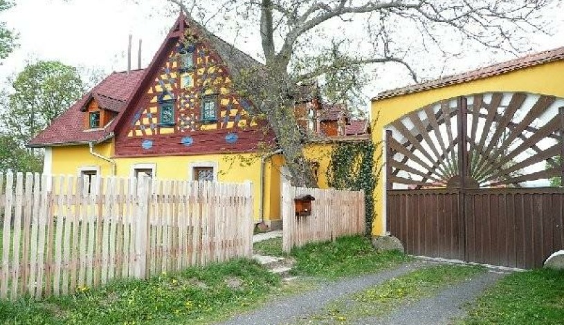 Hrázděný statek Mýtinka Cheb