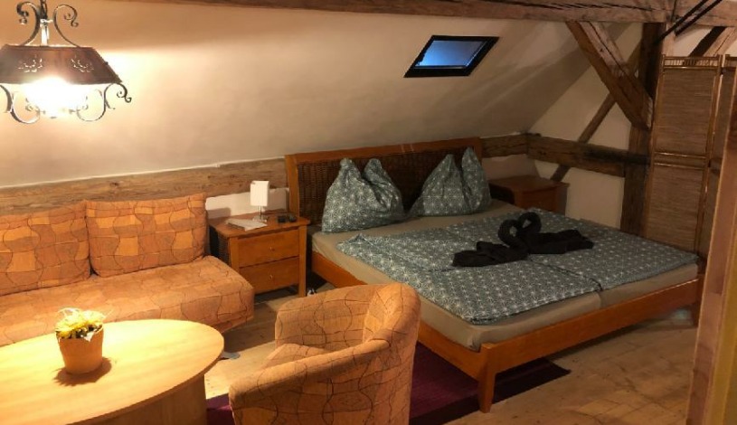 Hrázděný statek Mýtinka Cheb