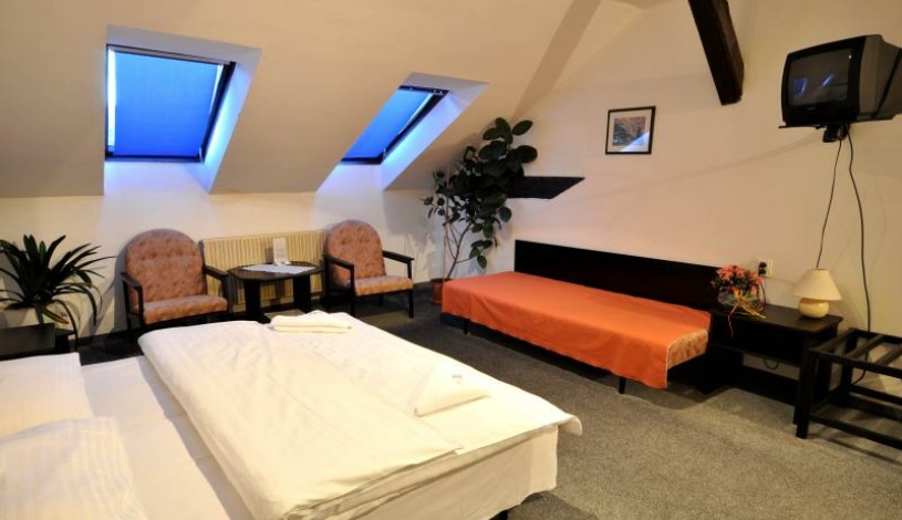 HOTEL PYRAMIDA Brno