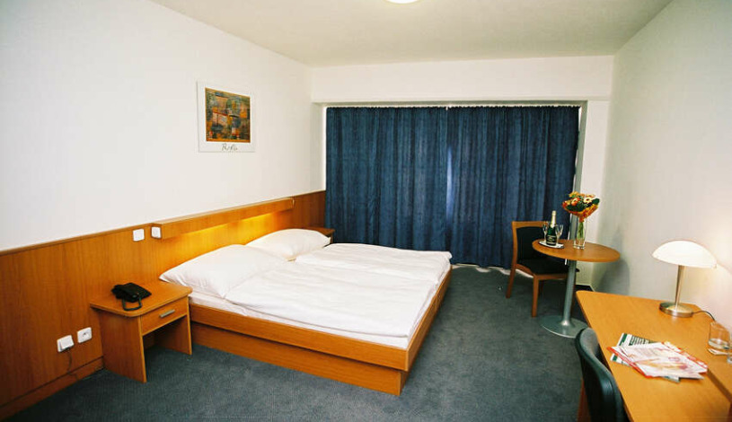 Hotel INOS Praha