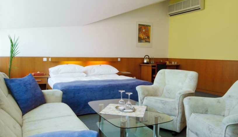 Hotel INOS Praha