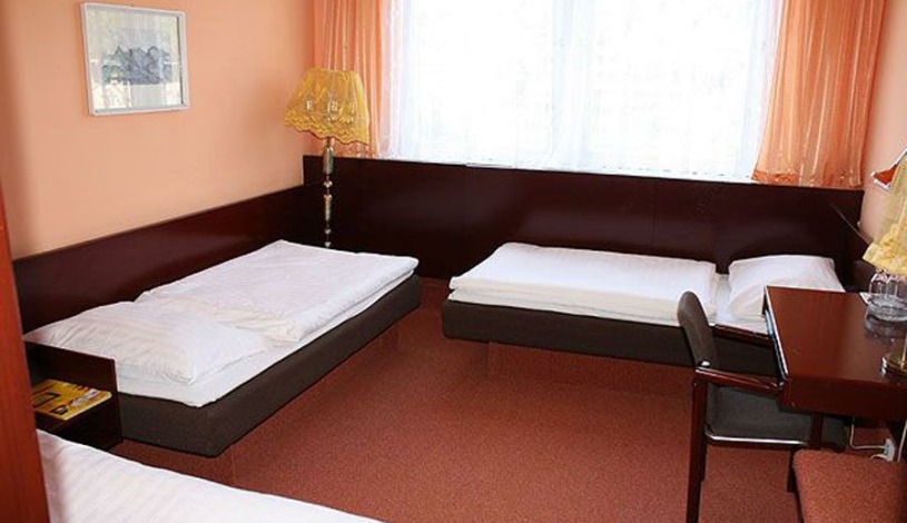 INTERHOTEL BOHEMIA Ústí nad Labem - Třílůžkový pokoj