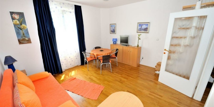 2-ložnicové Apartmá v Split s kuchyní pro 4 osoby