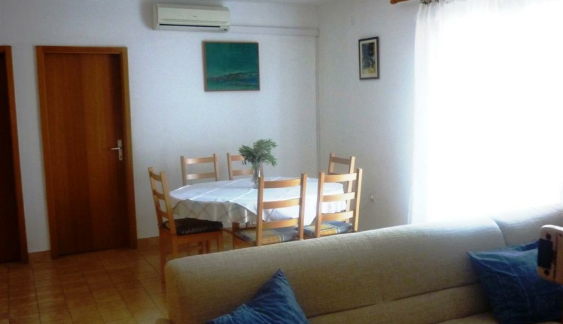 Apartment Ivana Duknovića Trogir - Apt 29926