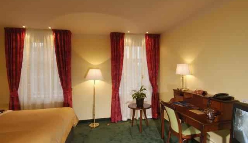 Hotel Jeleni Dvur Praha - Einbettzimmer