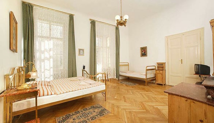 Hotel U Zlatého Jelena Praha - Triple room