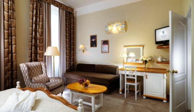 Hotel Julian Praha - Трехместный номер