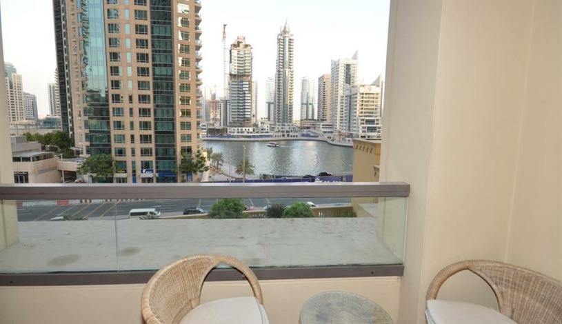 Apartment Jumeirah Beach Rd 2 Dubai - Apt 73908
