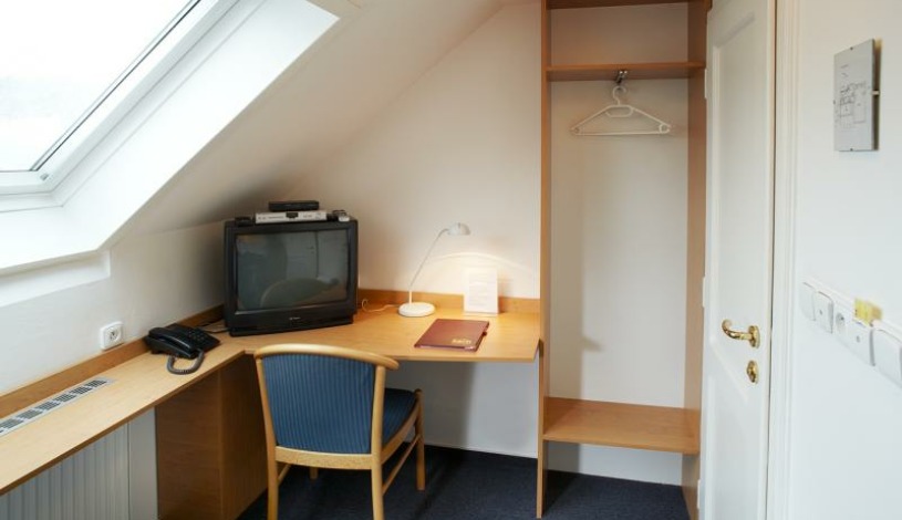 Pension Kern Praha - dachgeschoss Zweibettzimmer