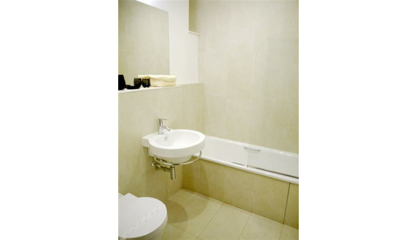 Apartment King James St London - Borough Road 3