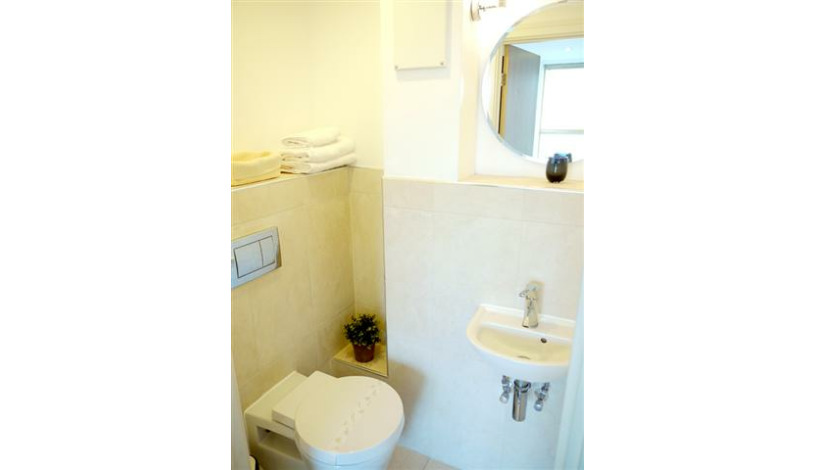 Apartment King James St London - Borough Road 19