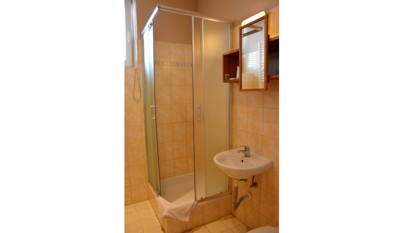 Pension Falconi *** Kolín - Třílůžkový