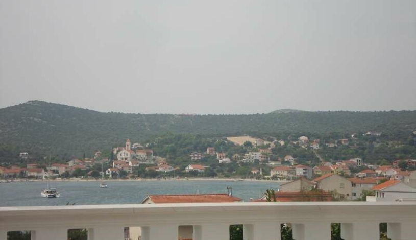 Apartment Kosinac Trogir - Apt 36602